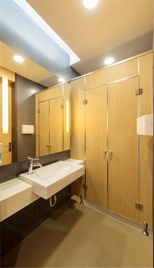 Hanting Hotel Qingdao Zhanqiao Railway Station Экстерьер фото